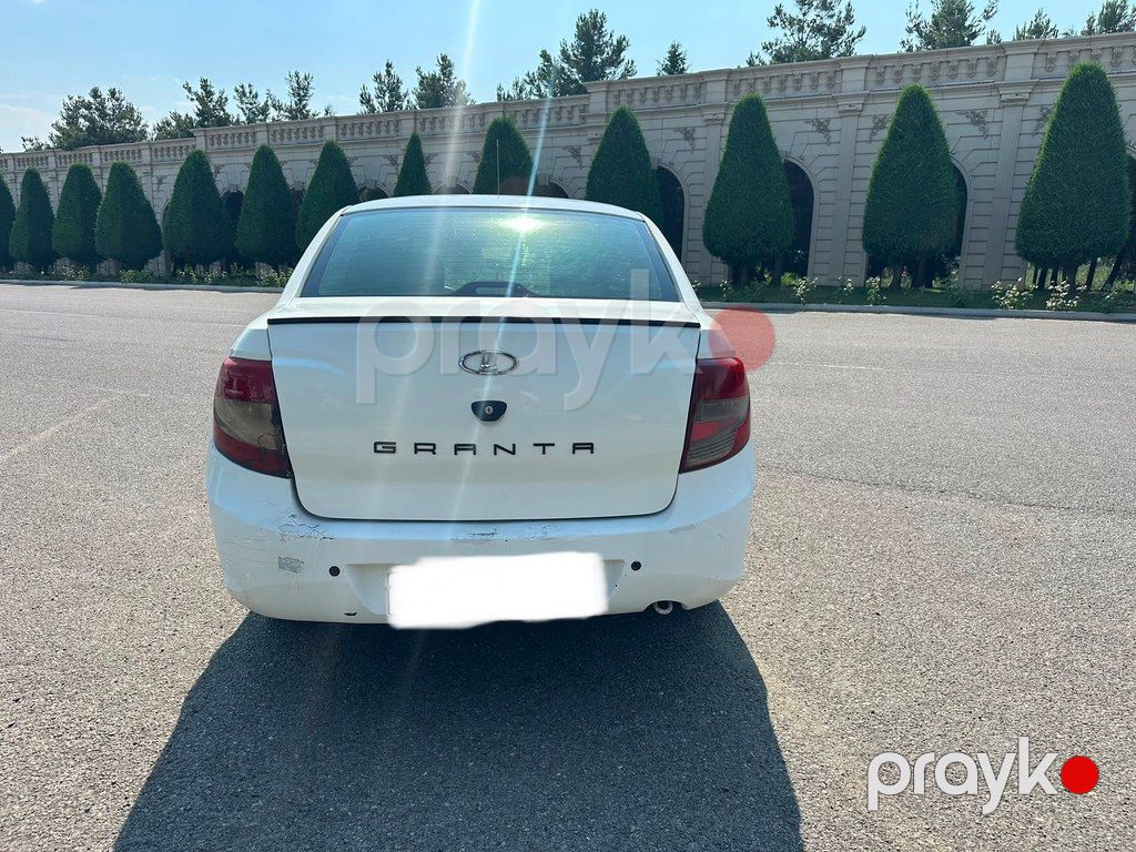 Lada (VAZ) Granta, 1.6 L, 2013 il, 284 563 km — Avtomobillər, Gəncə (3)