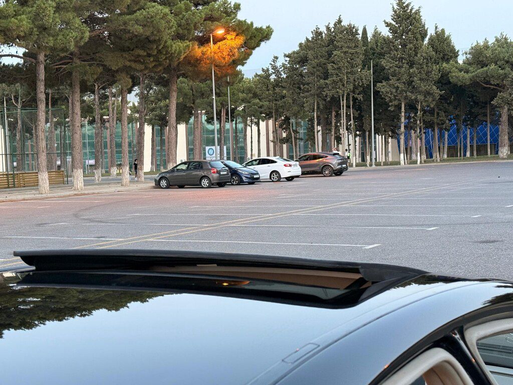 Mercedes E 320, 3.2 L, 2003 il, 243 000 km — Avtomobillər, Sumqayıt (7)