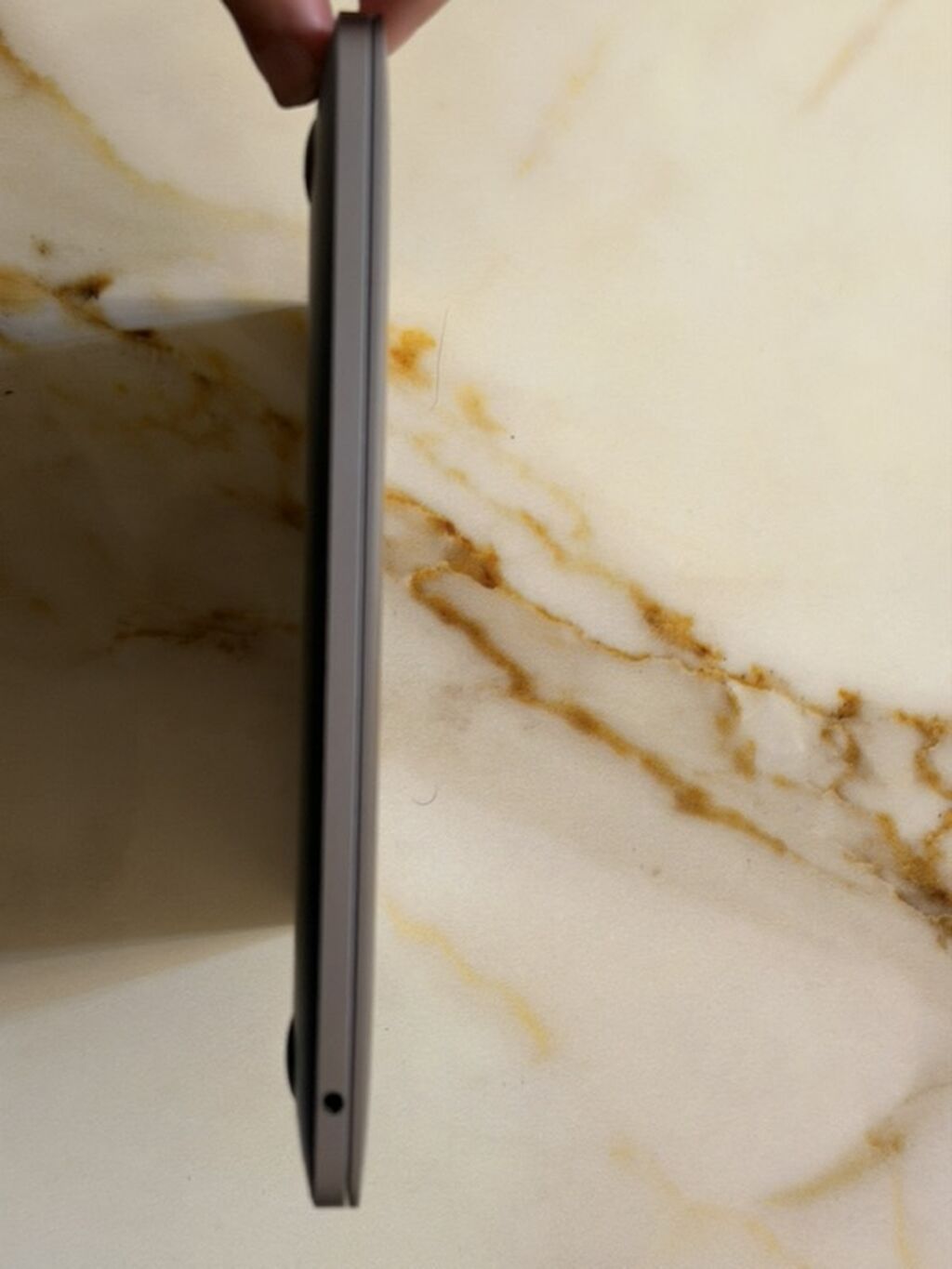 2022 Macbook Pro M2 8/256 82% pil, true tone ve s her sey islek — Apple Macbook, Bakı (4)