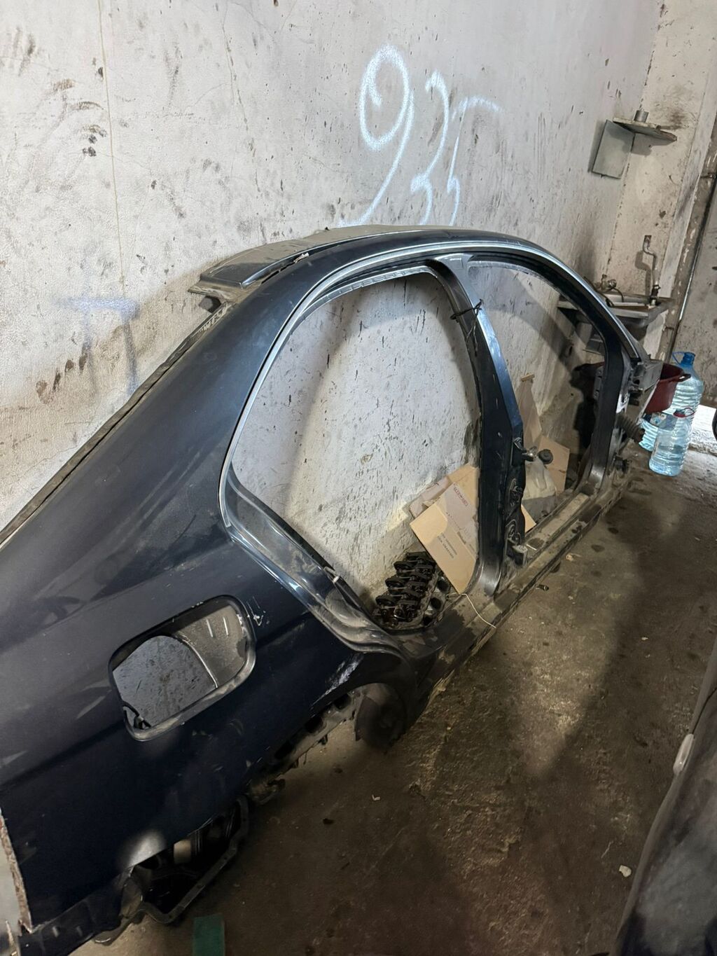 W204 sağ sol bez kaaska cutu 900 azn — Ehtiyat hissələri, Bakı (2)