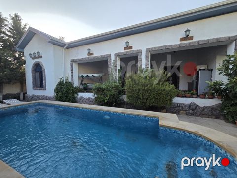 Villa, Şağan qəs