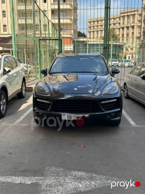 Porsche Cayenne GTS, 4.8 L, 2013 il, 214 000 km