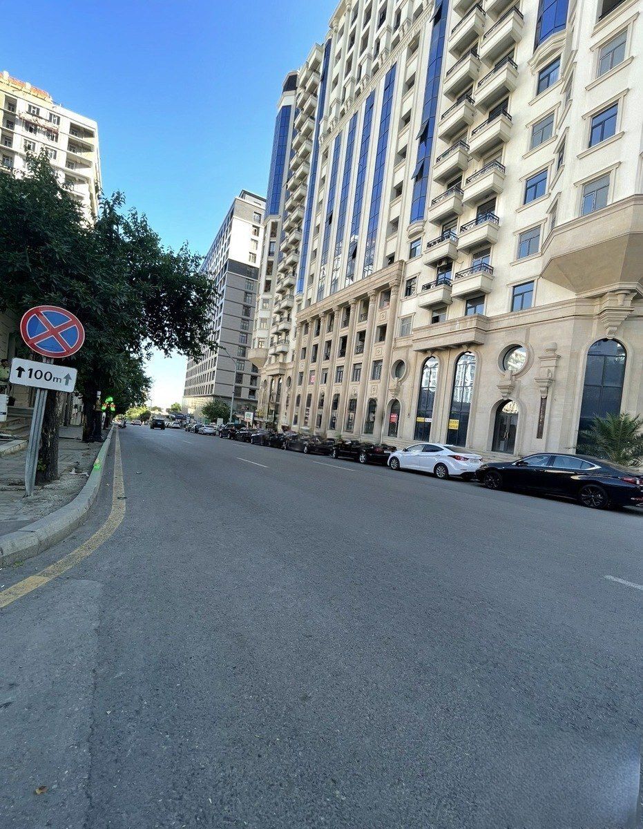4-otaqlı yeni tikili, Nəsimi r., 206 m² — Mənzil, Bakı (6)