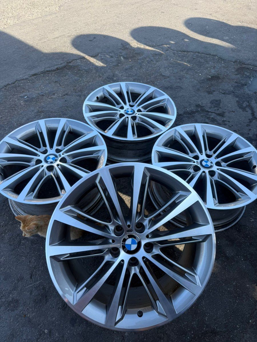 BMW F10 diskləri R20 — Ehtiyat hissələri və aksesuarlar, Bakı (8)