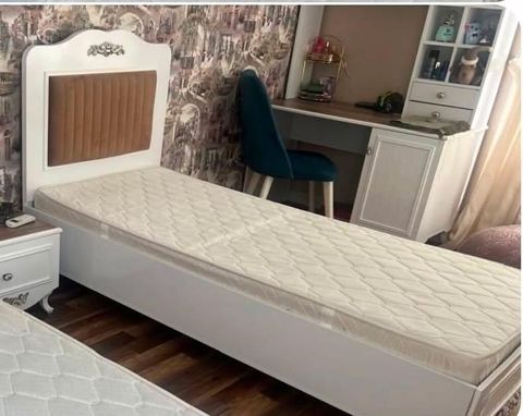 *ZB* *Kravat* Qıymet *200 AZN* ebawooddan alınıb baza yoxdu unvan — Bakı