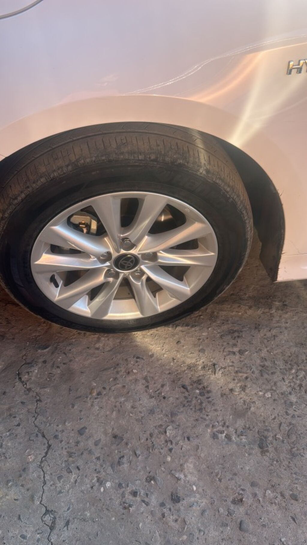 Toyota orijinal yüngül lehimli disklər və təkər dəsti - Markalı — Avto, Bakı (5)