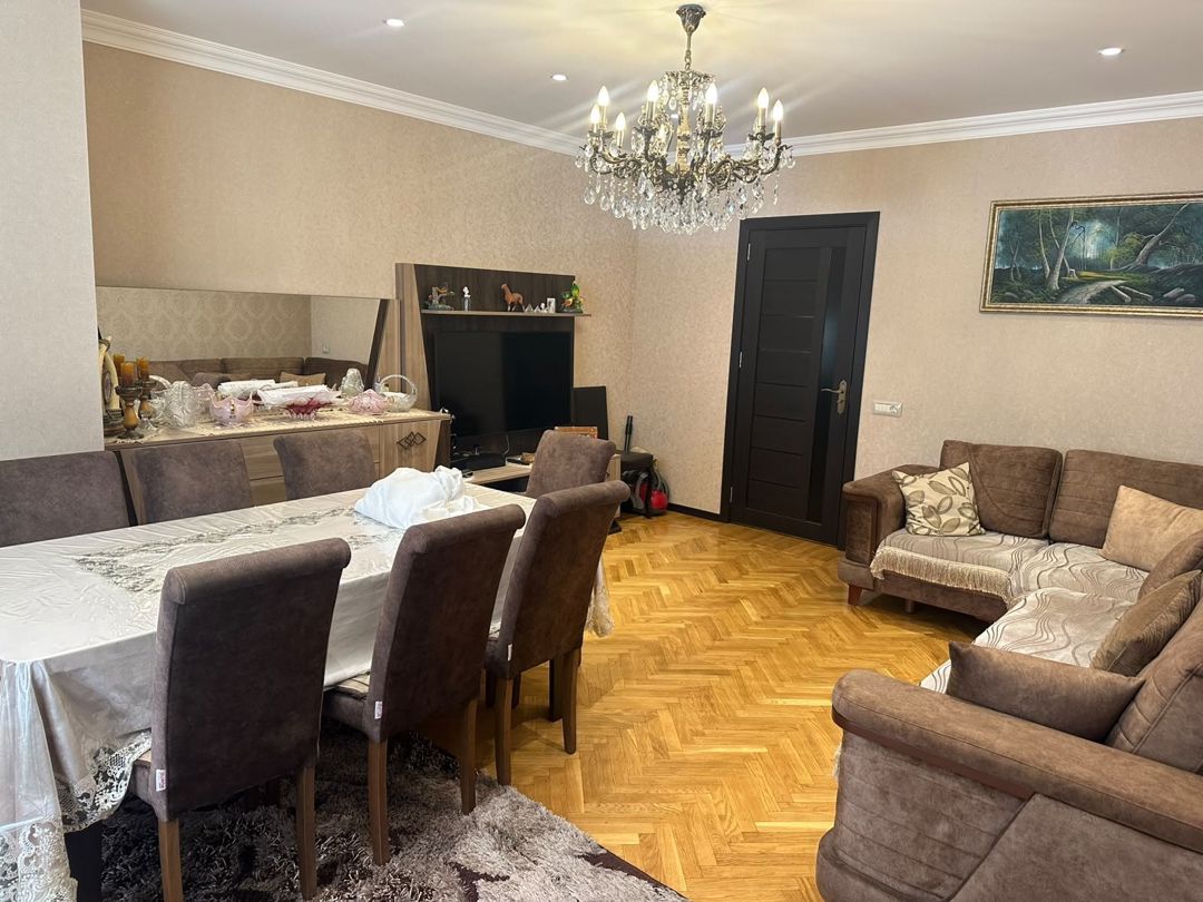 4-otaqlı mənzil, Q.Qarayev m., 100 m² — Mənzil, Bakı (2)