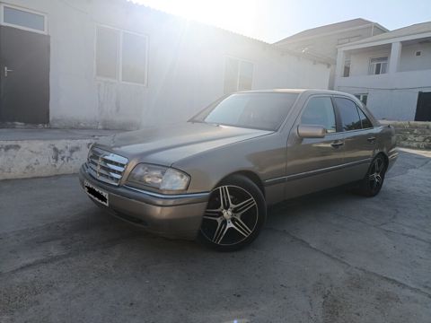 Mercedes C 220, 2.2 L, 1995 il, 420 000 km — Bakı