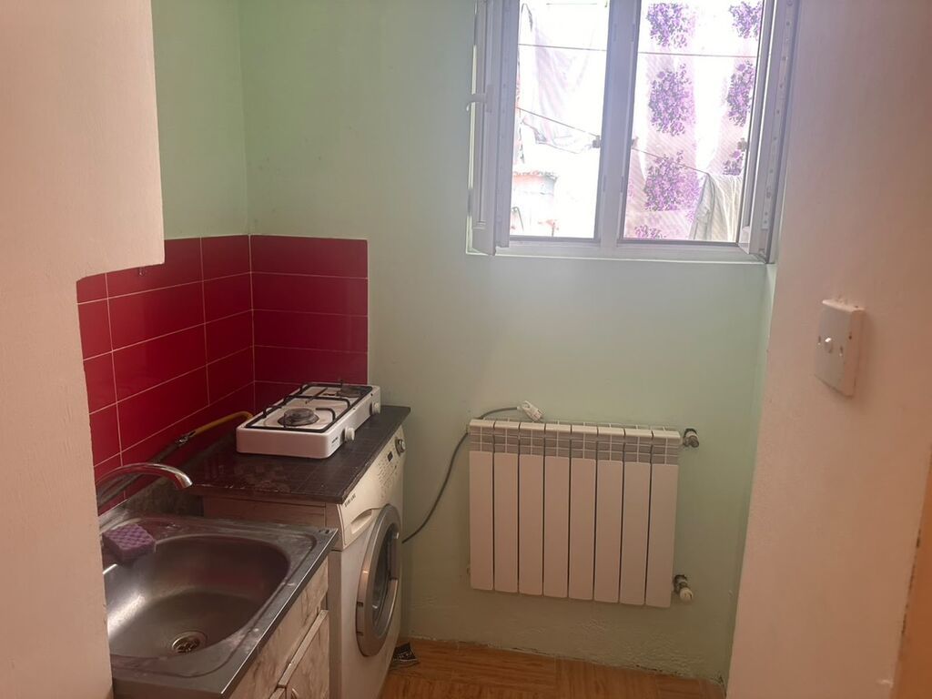 Elimler metrosunun 100 adımlıqında heyet evi 1 otaqlı mənzil – studiya — Daşınmaz əmlak, Bakı (5)