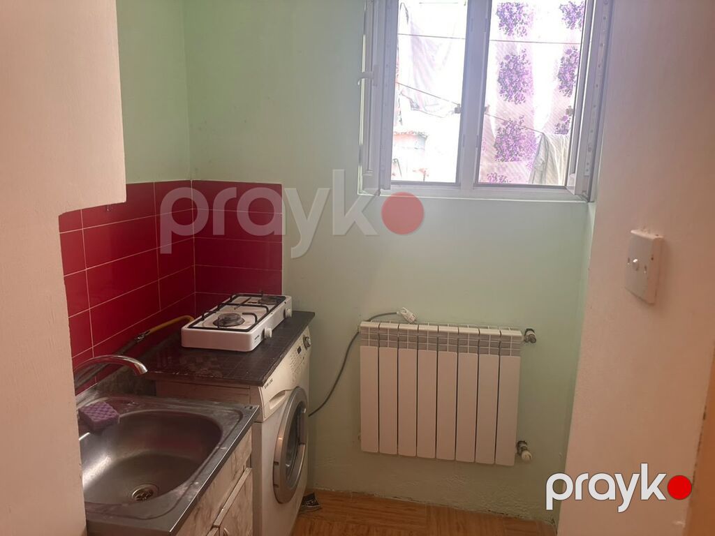 Elimler metrosunun 100 adımlıqında heyet evi 1 otaqlı mənzil – studiya — Daşınmaz əmlak, Bakı (5)