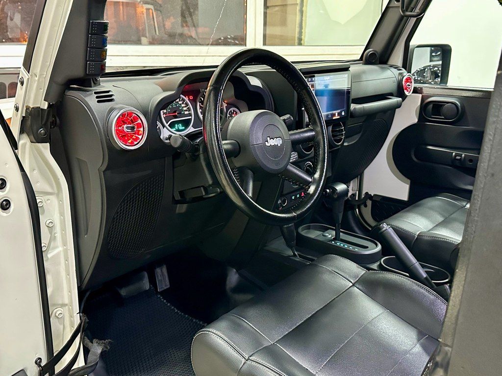 Jeep Wrangler, 3.8 L, 2008 il, 255 000 km — Avtomobillər, Bakı (9)