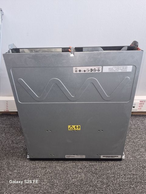 IBM System Storage DS3400 professional server storage sistemi satılır — Bakı