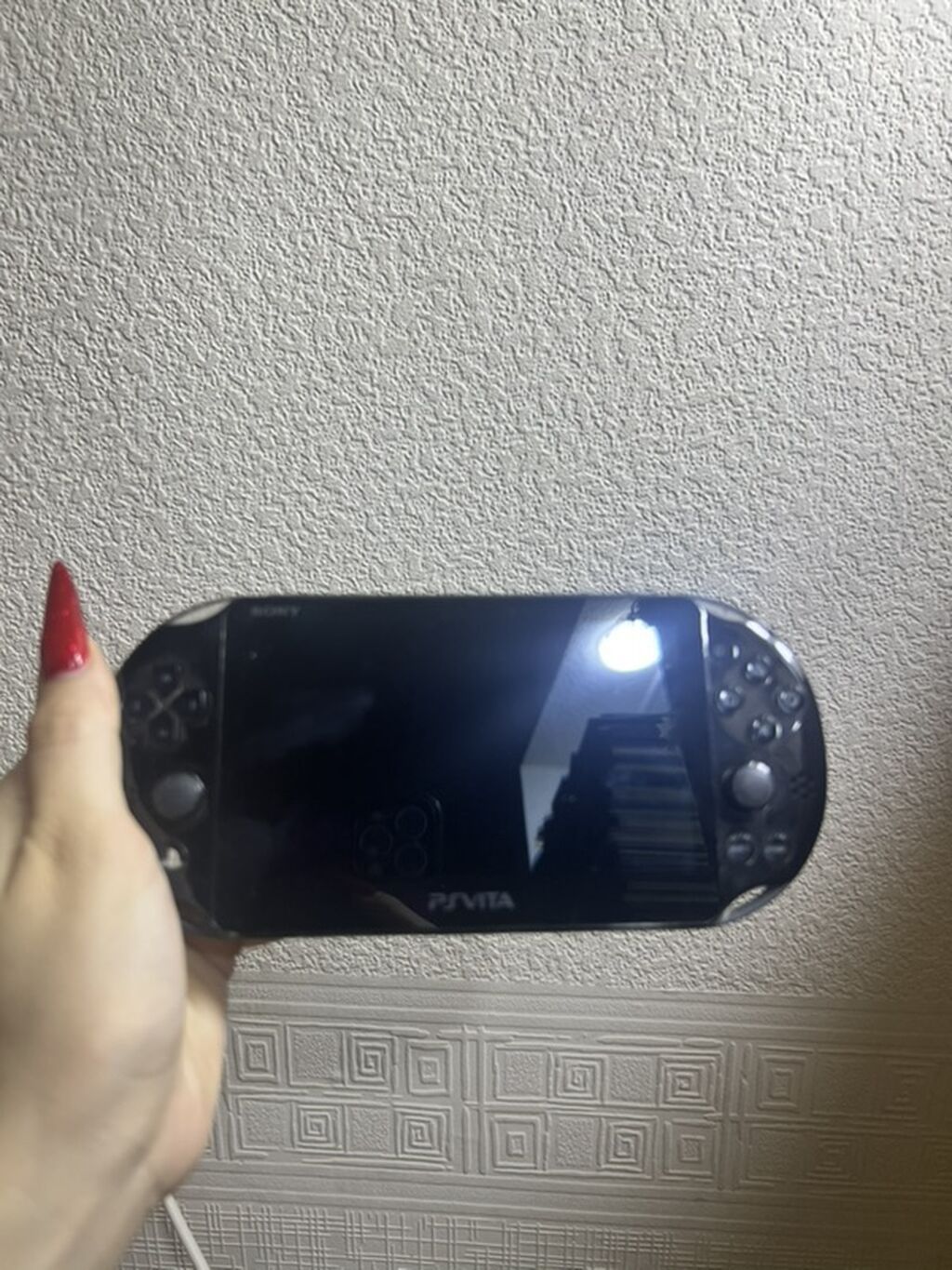 Sony PS Vita portativ oyun konsolu Xüsusiyyətlər: - 5 düym OLED — Elektronika, Bakı