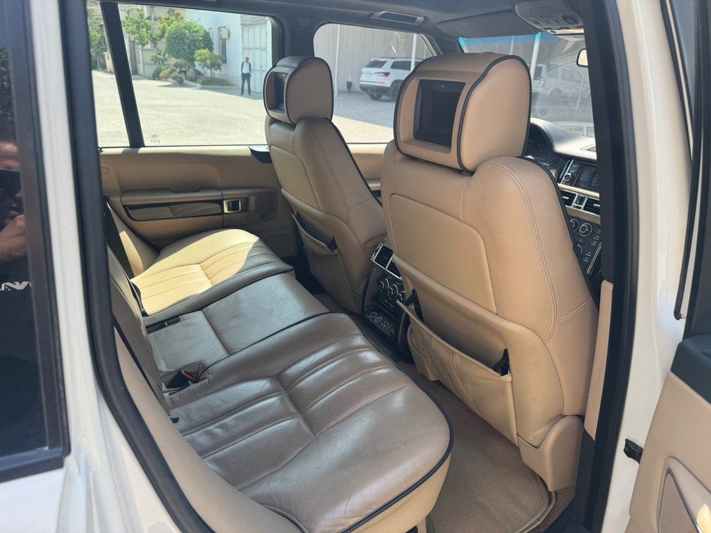 Land Rover Range Rover, 5.0 L, 2010 il, 156 000 km — Avtomobillər, Bakı (12)