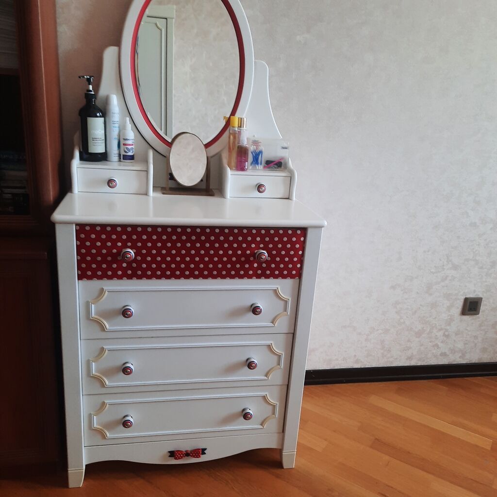 Uşaq/yeni yetmə otağı üçün mebel dəsti Dəst ağ rəngdə, qırmızı — Mebel, Bakı (2)