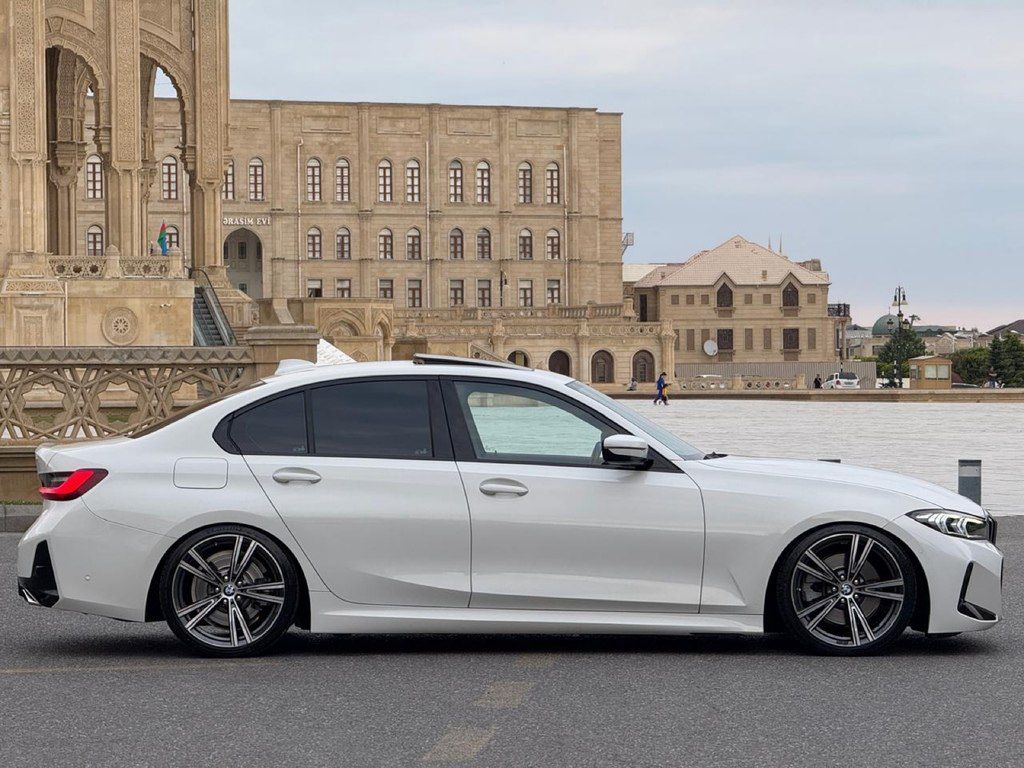 BMW 330, 2.0 L, 2019 il, 111 000 km — Avtomobillər, Bakı (5)
