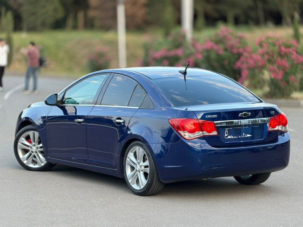 Chevrolet Cruze, 1.8 L, 2013 il, 267 000 km — Avtomobillər, Gəncə (8)