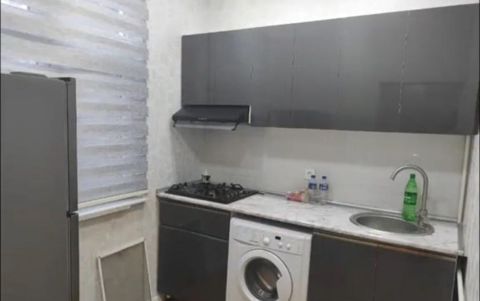 20 yanvar ecemi metrolarina yaxin 2 otaq bina evi 5/3 temirli ewyali — Bakı