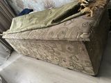Sandıqça — Furniture