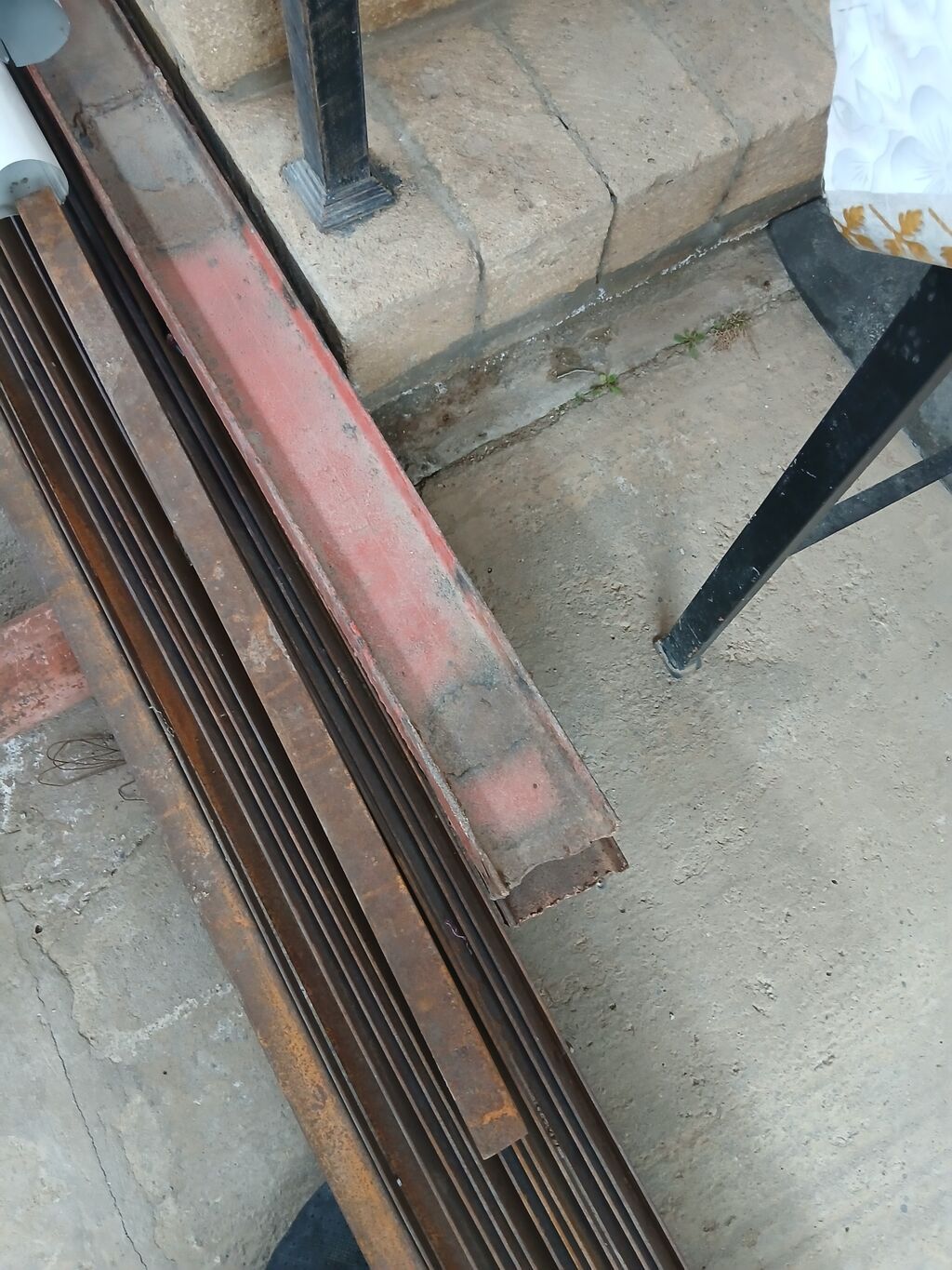 Metalkəsim və tikinti üçün alətlər və materiallar toplusu Tərkib — Alətlər, Pirəkəşkül (2)