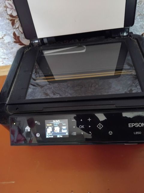 Epson L850 və Epson Stylus Photo PX660 çoxfunksiyalı foto-printerlər — Bakı