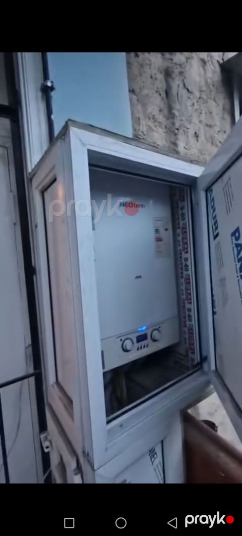 Fətəli Xan Konyski.Genclik metrosun yaxınlıqı .(metroya piyada (3-5