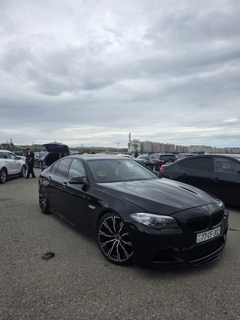 BMW 528, 2.0 L, 2014 il, 232 000 km — Avtomobillər, Bakı (2)