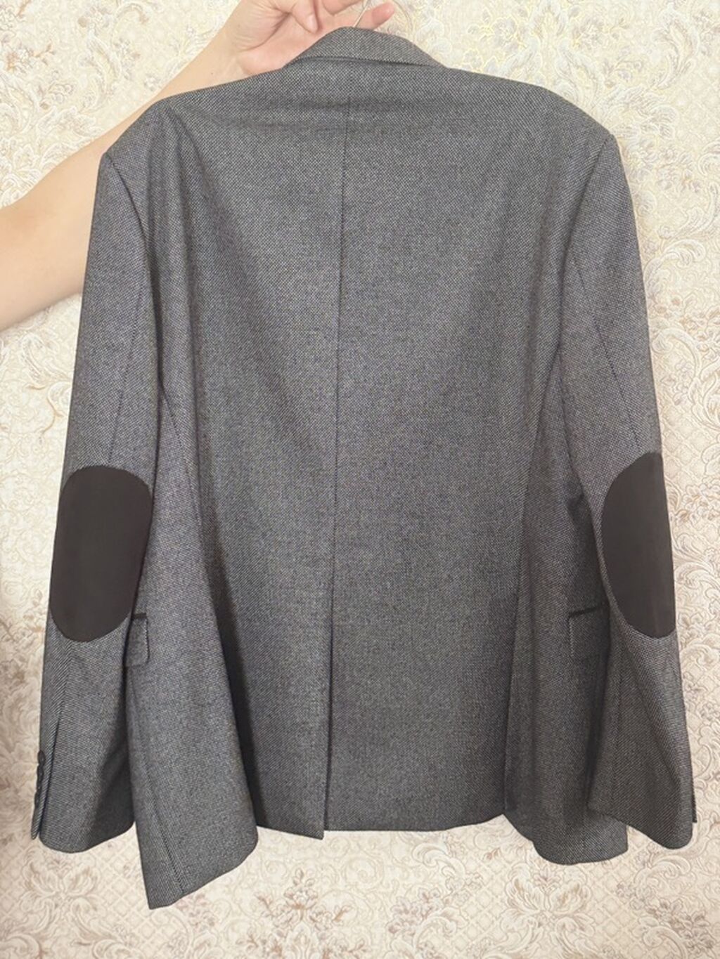 Kişi üçün klassik-jilet tipli blazer pencək - Rəng: tünd boz, xırda — Şəxsi əşyalar, Bakı (3)