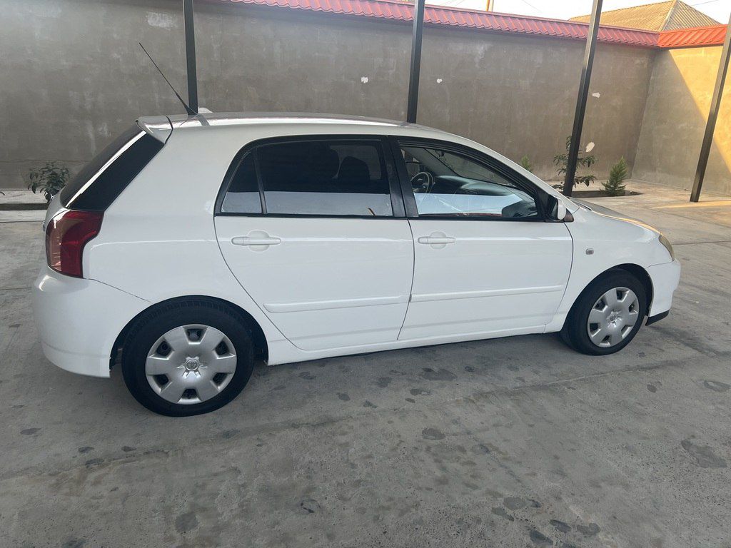 Toyota Corolla, 1.4 L, 2005 il, 330 061 km — Avtomobillər, Bakı (2)