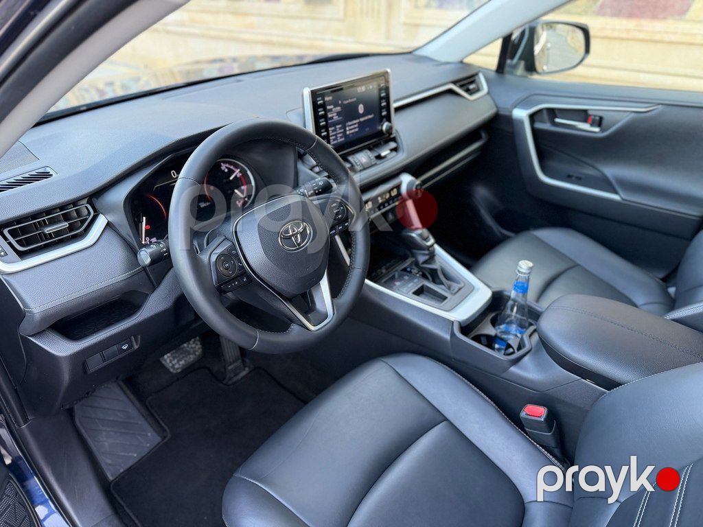 Toyota RAV4, 2.0 L, 2019 il, 135 000 km — Avtomobillər, Bakı (8)