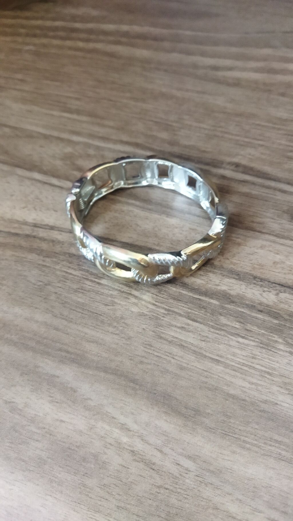 Metal bilərziklər – 2 model - Model 1: Minimalist, gümüş rəngli — Aksesuarlar, Sumqayıt (3)