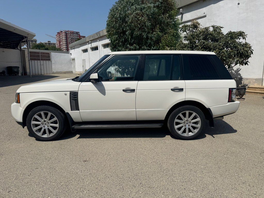 Land Rover Range Rover, 5.0 L, 2010 il, 156 000 km — Avtomobillər, Bakı (7)