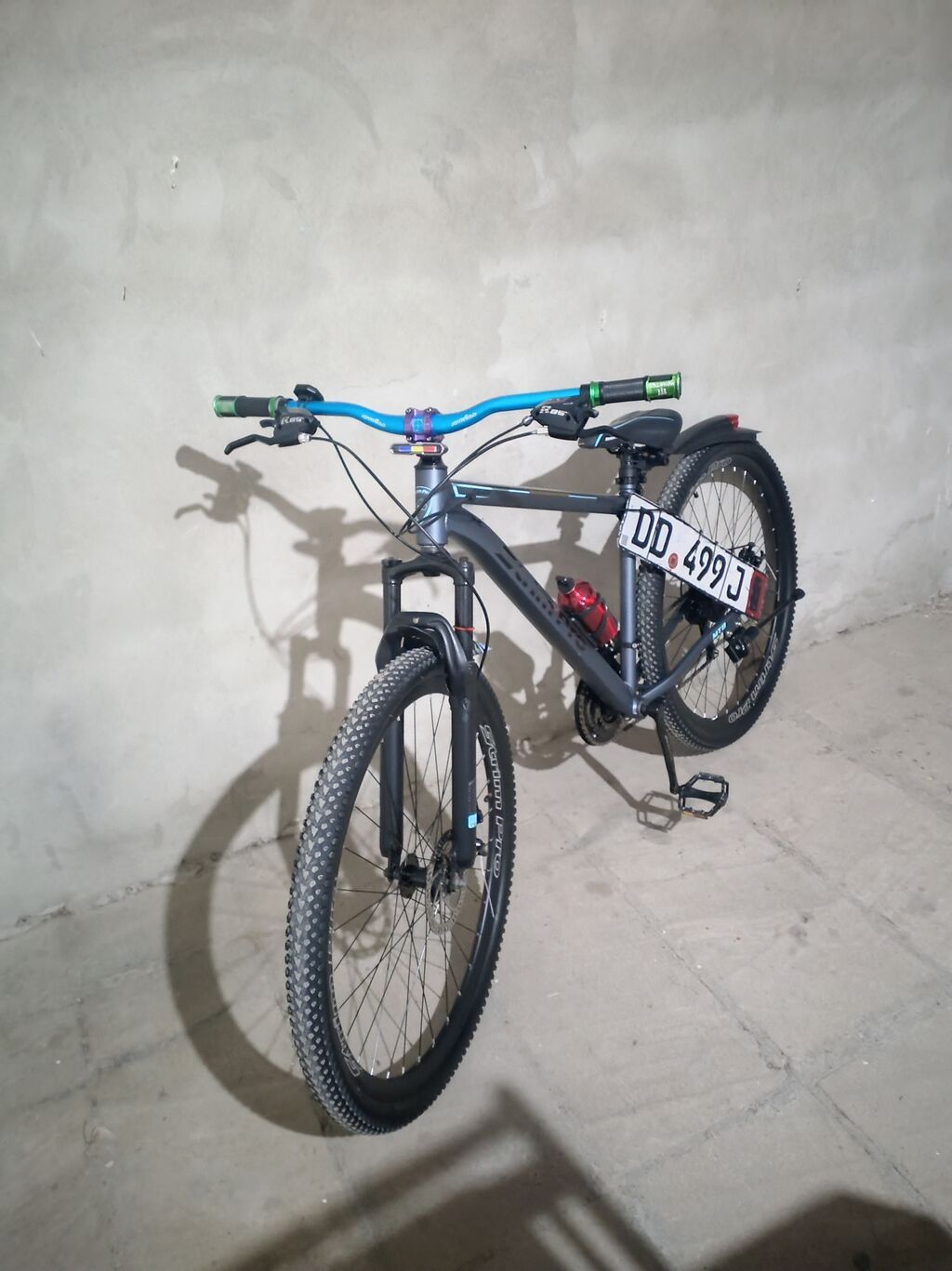Velo ideal veziyyetdedi heçbir problemi yoxdu nomre üstündə verilmir — Dağ velosipedləri, Digah