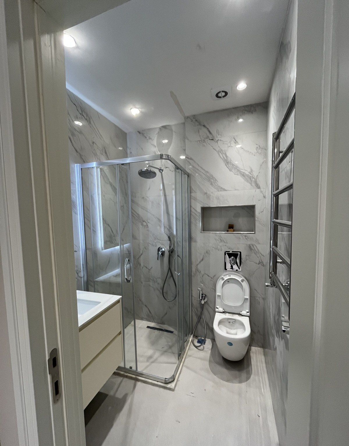 3 otaqlı mənzil 69 m² satılır — Daşınmaz əmlak, Bakı (7)