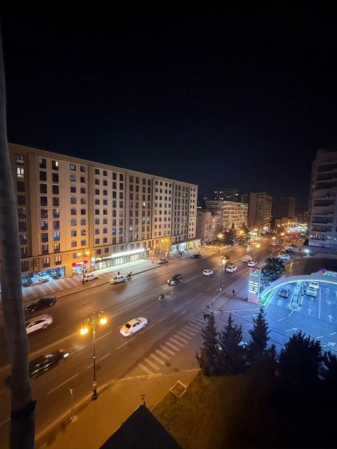2-otaqlı mənzil, Gənclik m., 45 m² — Bakı