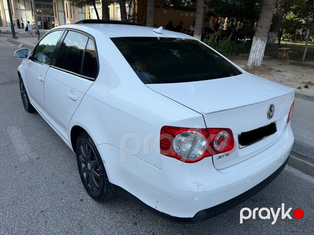 Volkswagen Jetta, 1.6 L, 2010 il, 243 000 km — Avtomobillər, Bakı (9)