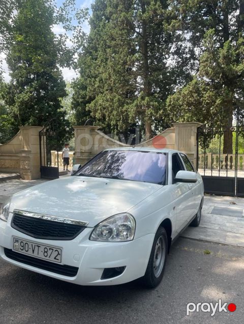 VAZ (Lada) Priora: 1.6 l 2013 il 250000 km Sedan — Gəncə