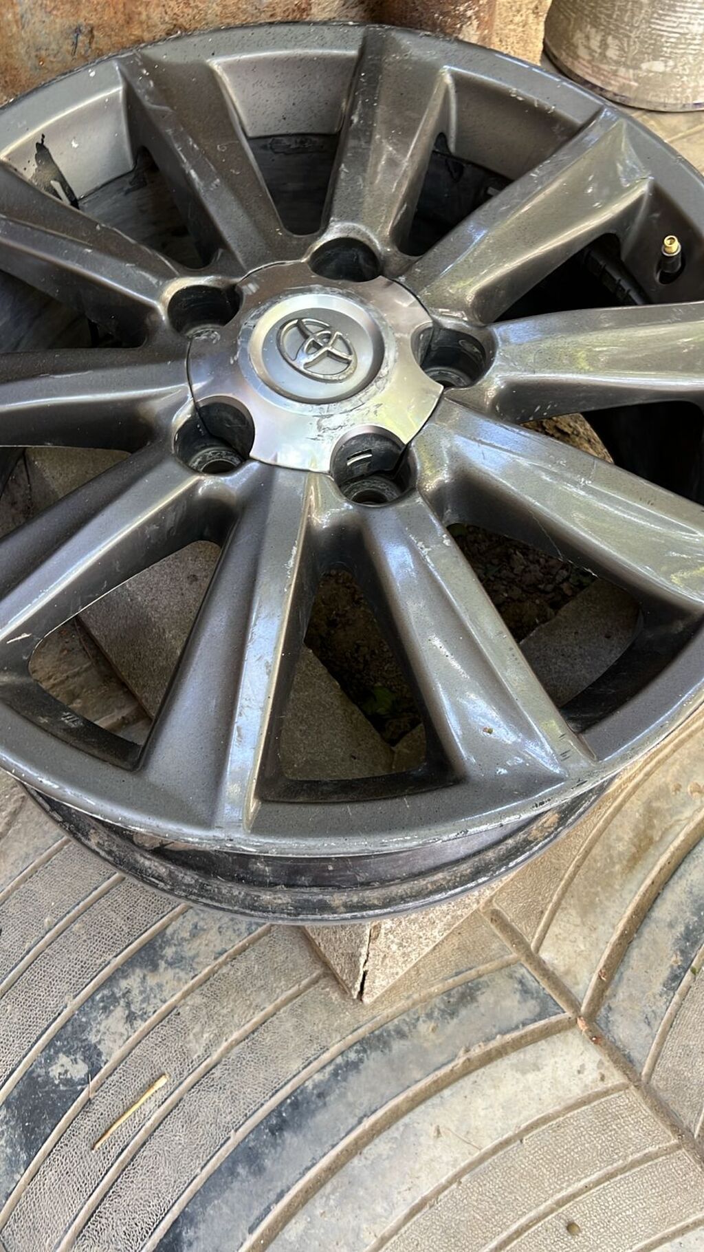Toyota Land Cruiser 200 Original Zavod Diskləri R18 — 4 ədəd Toyota — Avto, Bakı (2)