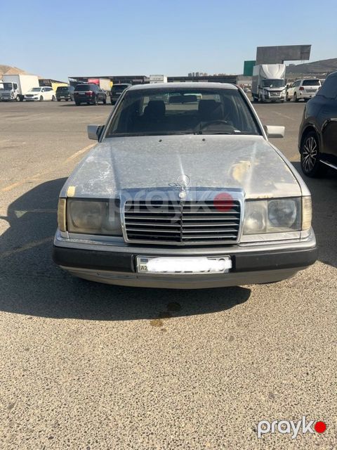 Mercedes 300 D, 3.0 L, 1992 il, 500 000 km