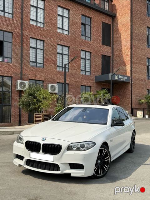 BMW 528, 2.0 L, 2015 il, 165 000 km