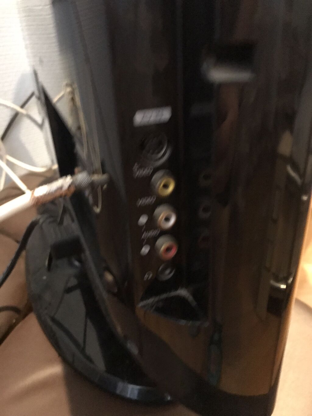 Televizor samsunq knopkanın basılmasında problem var yüngül təmirə — TV və Video, Digah (3)