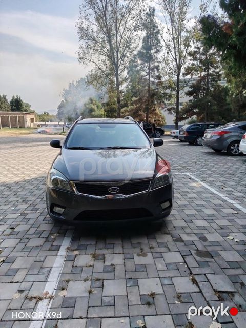 Kia Ceed, 1.6 L, 2011 il, 317 400 km