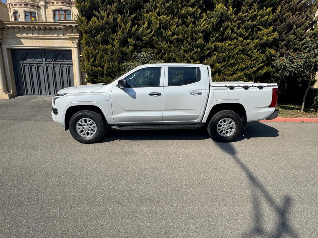 Mitsubishi L 200, 2025 il icarəsi — Xidmətlər, Bakı (6)