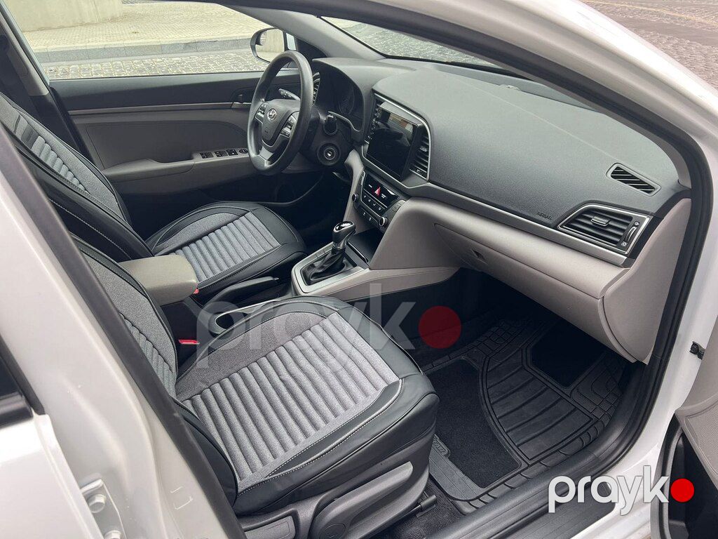 Hyundai Elantra, 2.0 L, 2017 il, 215 652 km — Avtomobillər, Bakı (5)