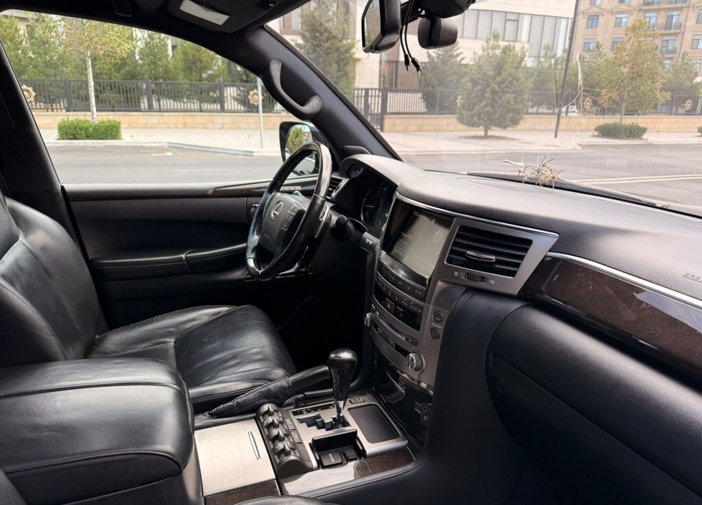 Lexus LX 570, 2014 il, 211000 km — Avtomobillər (9)