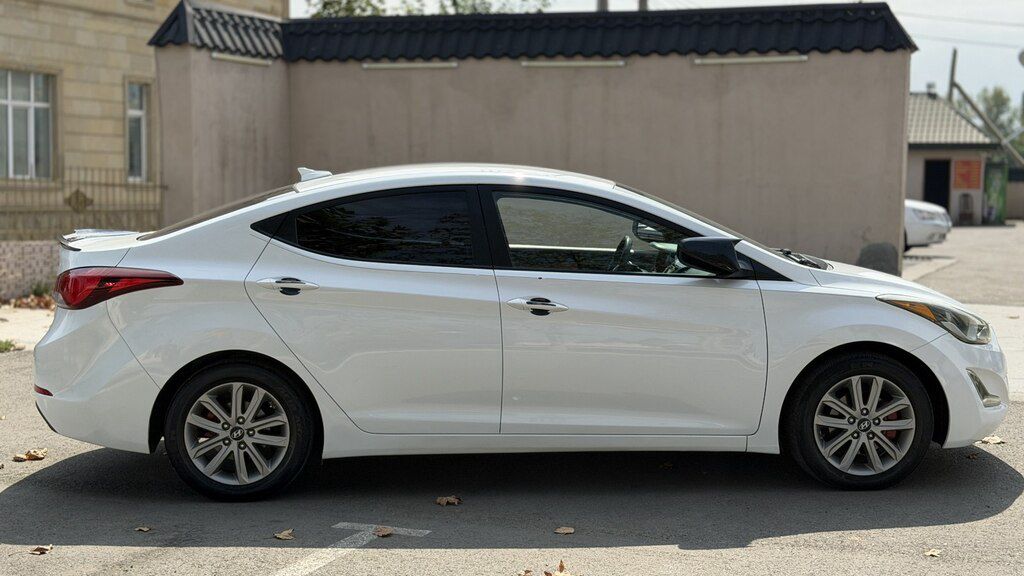 Hyundai Elantra, 1.8 L, 2016 il, 184 000 km — Avtomobillər, Gəncə (5)