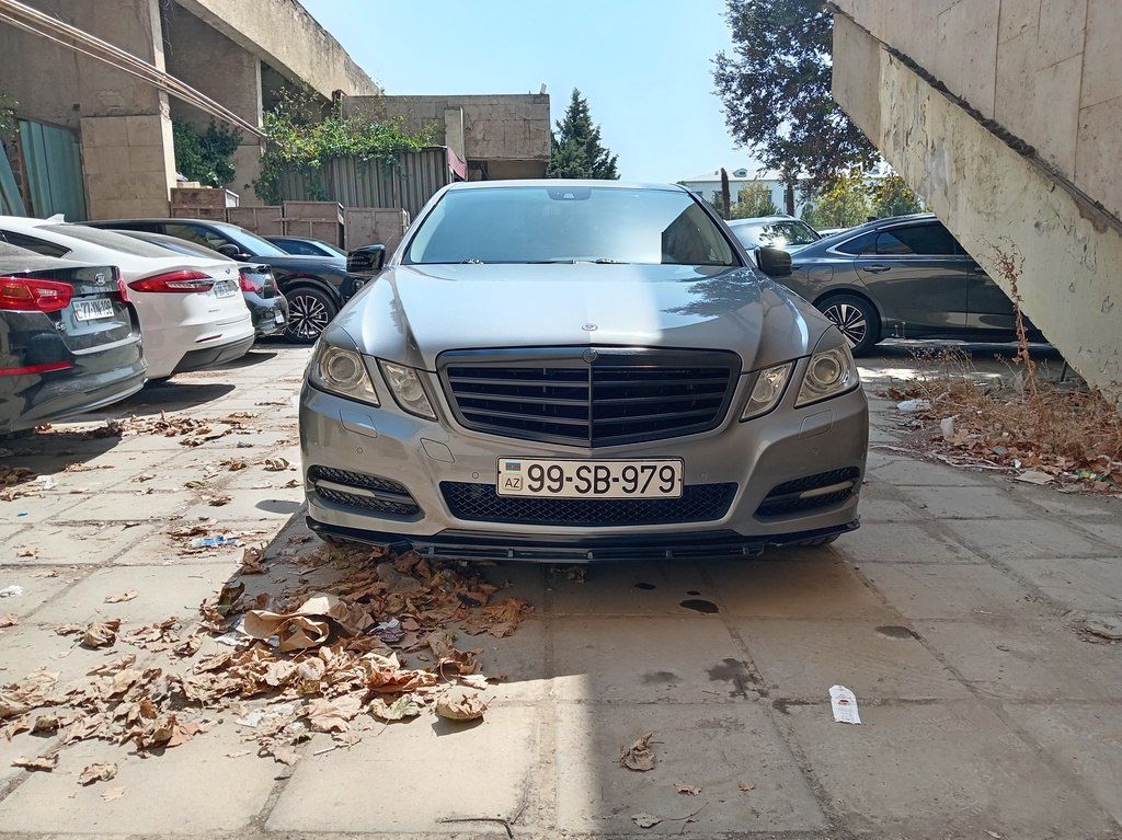 Mercedes E 250, 2.1 L, 2011 il, 336 000 km — Avtomobillər, Bakı (12)