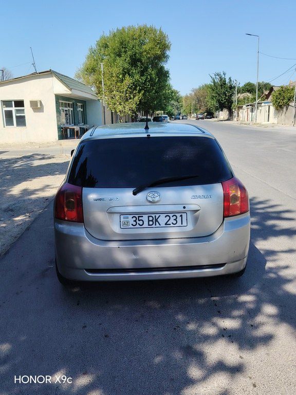 Toyota Corolla, 1.4 L, 2005 il, 350 525 km — Avtomobillər, Bakı (5)