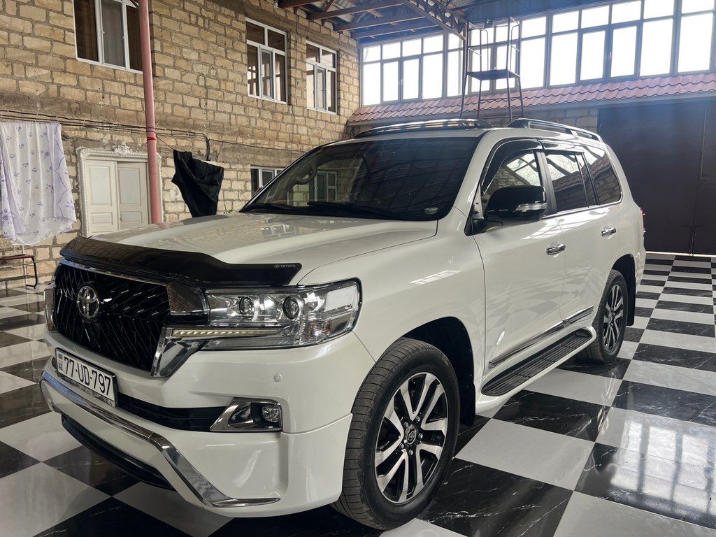 Toyota Land Cruiser, 4.0 L, 2017 il, 180 100 km — Avtomobillər, Tovuz (11)