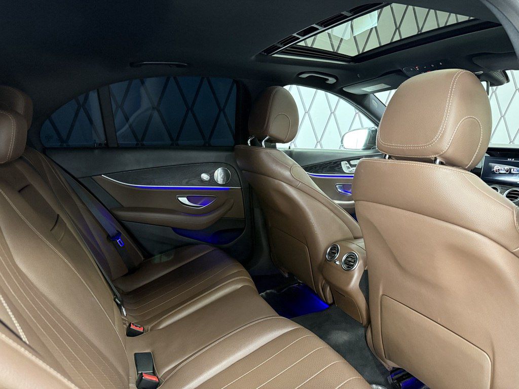 Mercedes E 300, 2.0 L, 2016 il, 190 000 km — Avtomobillər, Bakı (11)